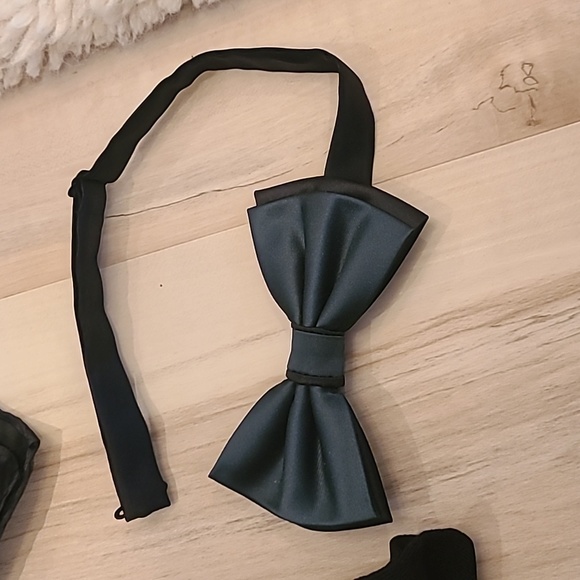 Groomsman Kit in Black/Hunter Green - Picture 2 of 6